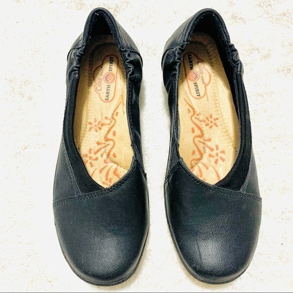 EARTH SPIRIT Cloud Ease Maci Slip On comfort Shoes Black women’s size 6M - Picture 1 of 9